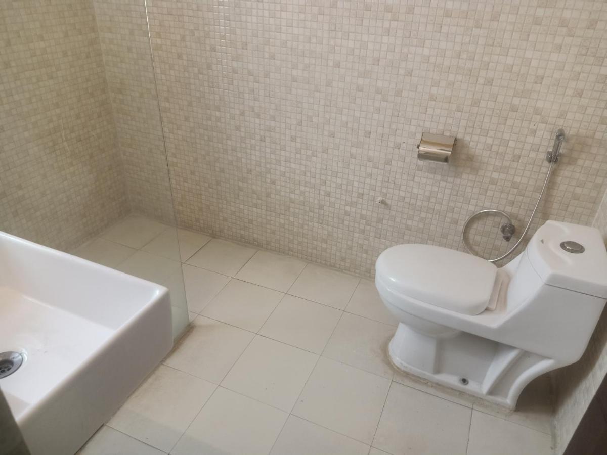 Hotel The Am Bliss Gurgaon Dış mekan fotoğraf